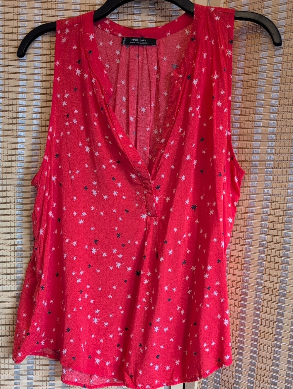 MNG Basics Red Sleeveless Star Print Camisole